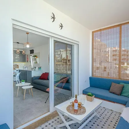 Apartment Old Town Sea View