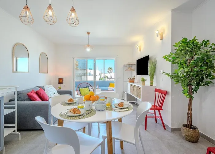 Old Town Sea View 아파트